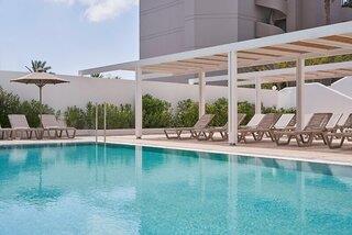 Epsilon Hotel Apartments