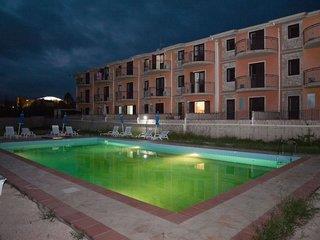 THB_999_H246094