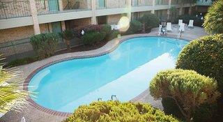 Bild SureStay Plus by Best Western San Antonio Fiesta Inn