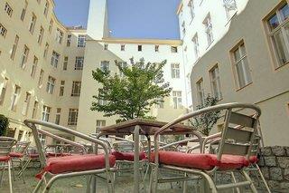 NOVUM HOTEL GATES...