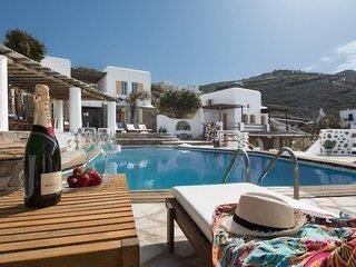 Anerousses Mykonian Traditional Houses