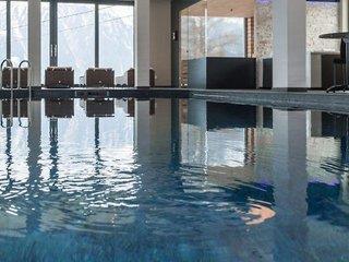 The Onya Resort & Spa 1