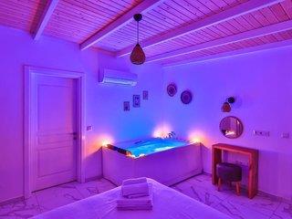 Villa Ay