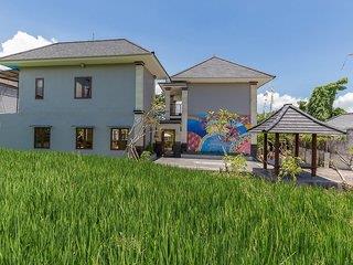 Ayuna Suites
