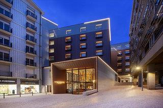 Wine & Books Porto Hotel