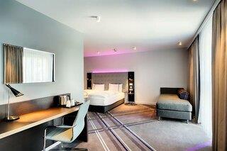 Premier Inn Darmstadt City Centre