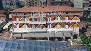 Bazaar Hotel 1