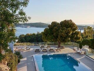Classical Vouliagmeni Suites