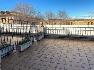 THB_999_H44857