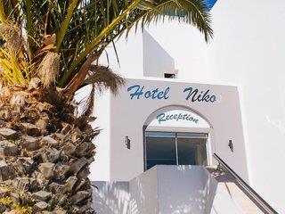Nikos Hotel