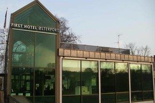 FIRST HOTEL OSTER...