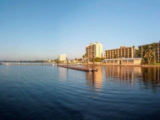 Best Western Fort Myers Waterfront 3*