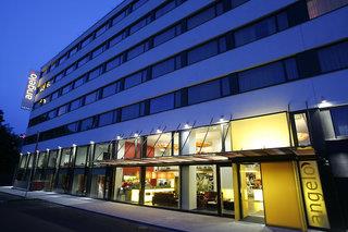 Holiday Inn München - Leuchtenbergring 1