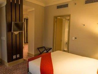 THB_999_H69049