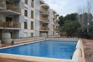 Pins Marina Apartments
