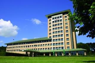 Courtyard Amsterdam Airport 4*