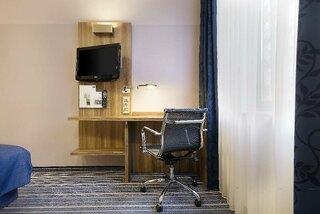 Premier Inn Frankfurt City Centre Hotel