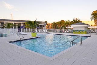 Hotelbild von Clarion Inn & Suites Across From Universal Orlando Resort Hotel