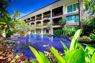 Graceland Khaolak Beach Resort