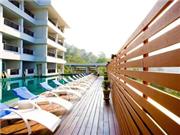 Casa Del M Resort